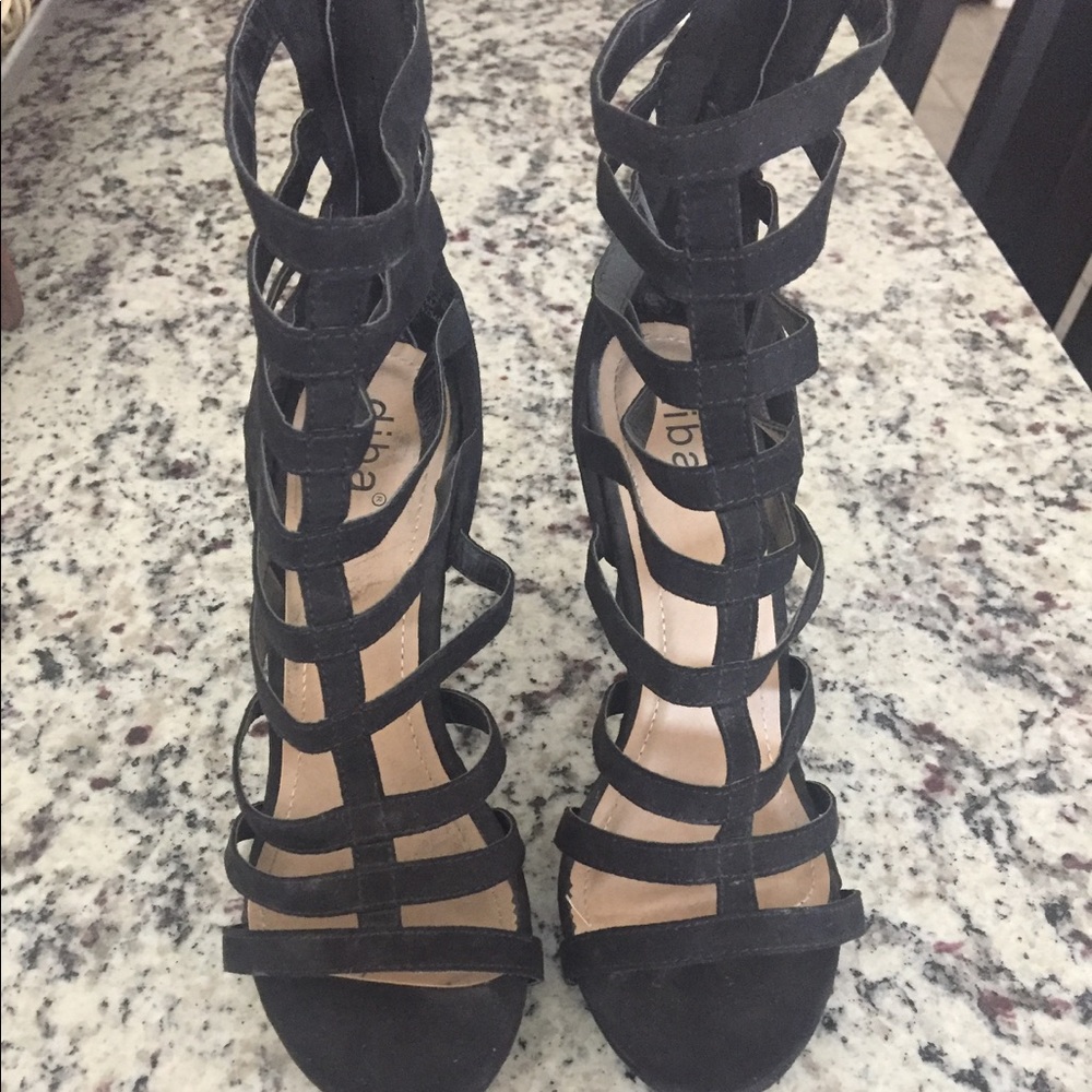 Super cute shoes!